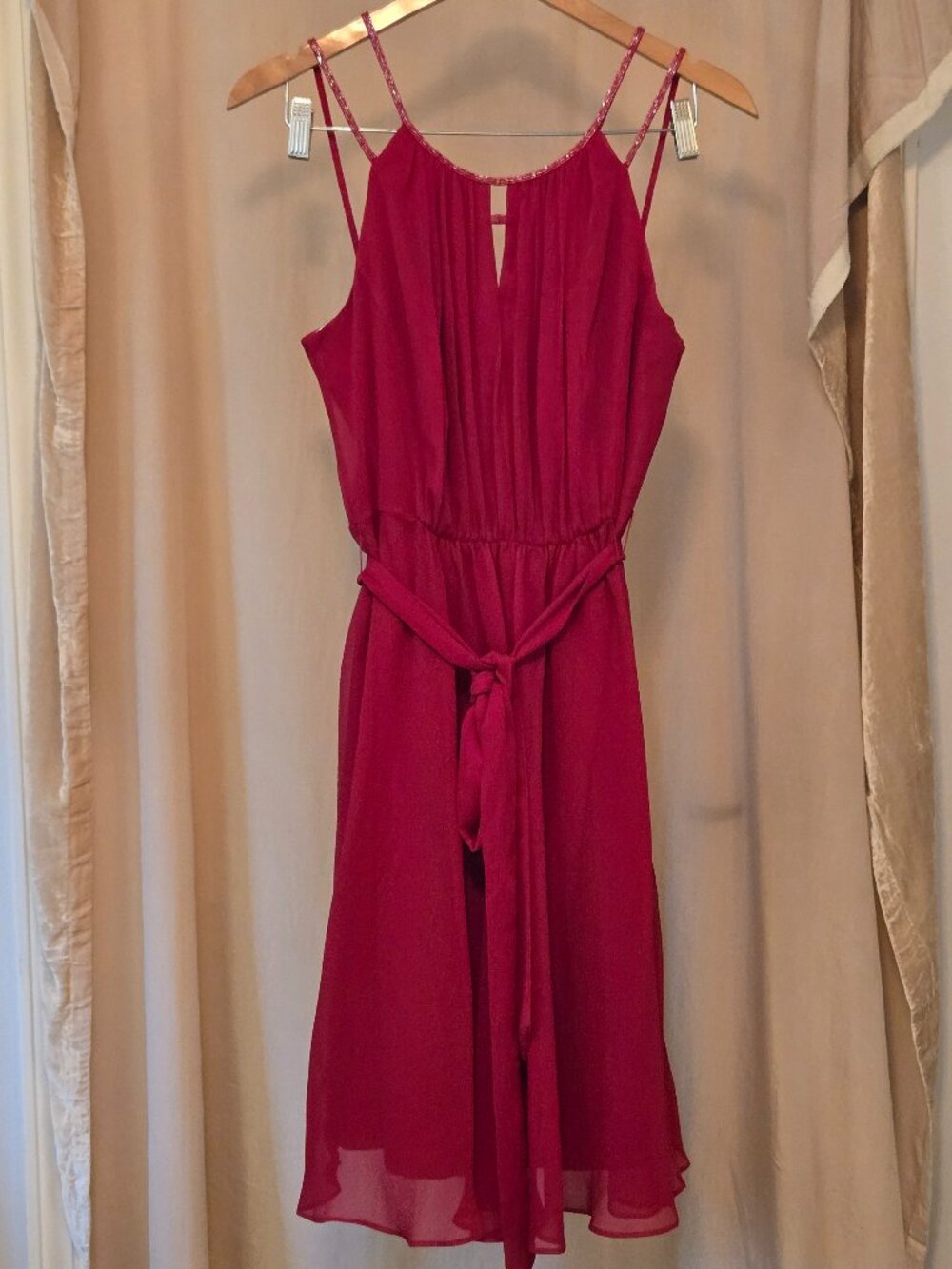 David's Bridal F15421 Apple NWT Dress sz 8 A-line SLVLS CRINK CHIFFON w/ TIE